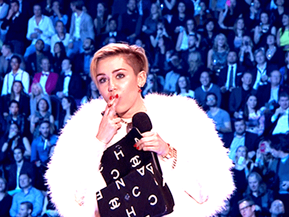 “MTV EMA 2013” наадмын шилдэг хөдөлгөөнт зургаас